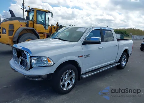 2015 Ram 1500 Laramie из США, поврежденный, VIN 1C6RR7NM2FS508296